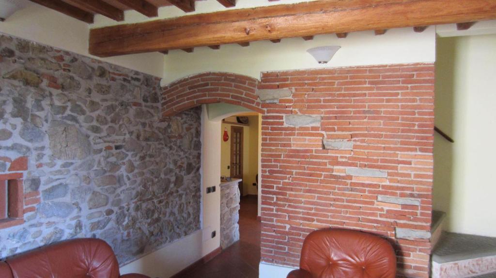 Nido Del Merlo 2* Santomato